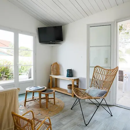 Coquette Maison Mitoyenne De Pour 4 *