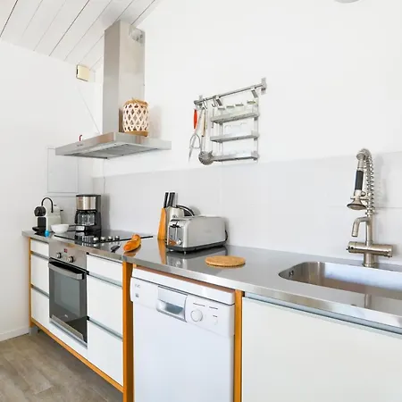 Holiday home Coquette Maison Mitoyenne De Pour 4